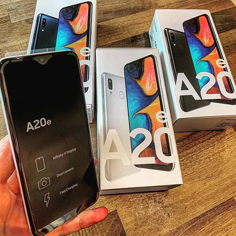High quality A20e 32GB 2sim smartphone wholesale A10s A12 A13 A20s A21 A32 celulares mobile phones